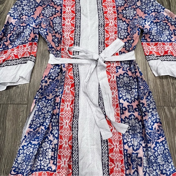 BCBG Maxazria Jenissa Blossom Kimono Sleeve Wrap Dress - Picture 7 of 11